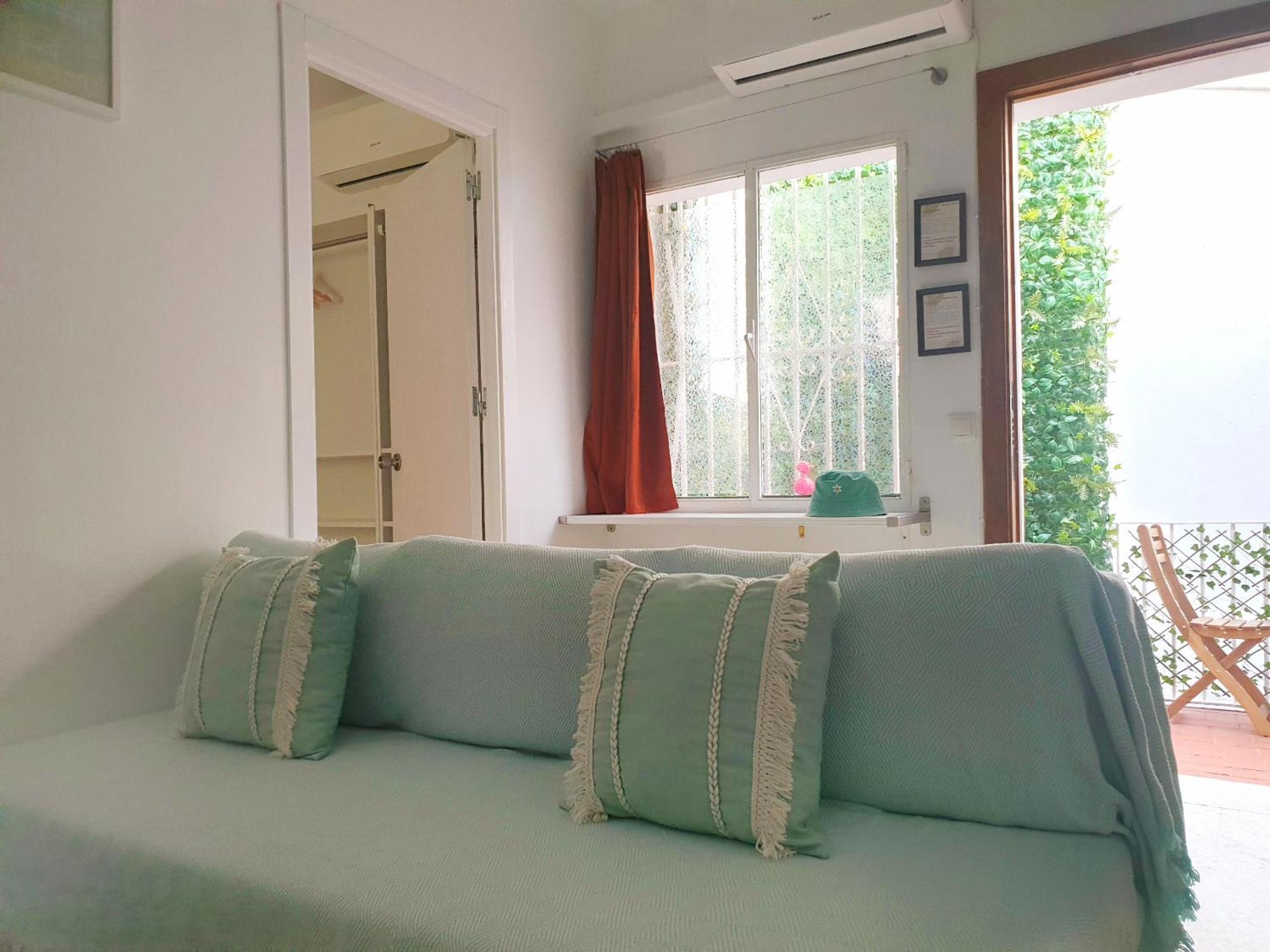 Апартаменты Sunny Malaga Centre Flats, 2 Options, With Balcony Or Terrace Экстерьер фото