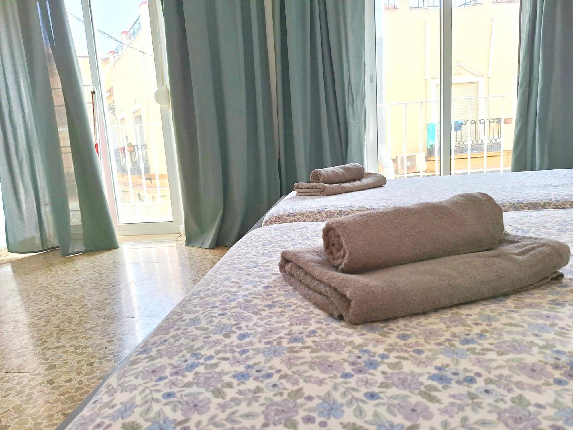 Апартаменты Sunny Malaga Centre Flats, 2 Options, With Balcony Or Terrace Экстерьер фото