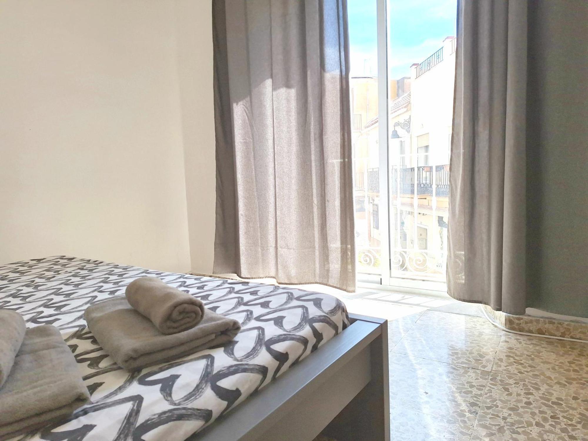 Апартаменты Sunny Malaga Centre Flats, 2 Options, With Balcony Or Terrace Экстерьер фото